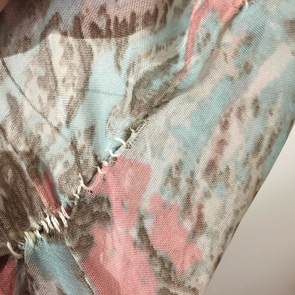 Verty Shirt - Picture 5 of 16